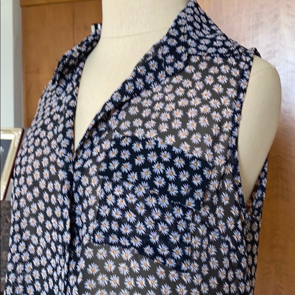 NWOT Teenbell shirt size S - Picture 3 of 7